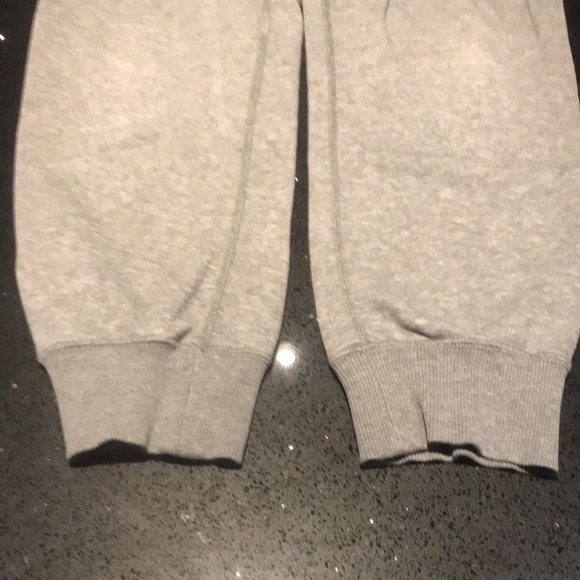 Nike jogging pants - Picture 3 of 4